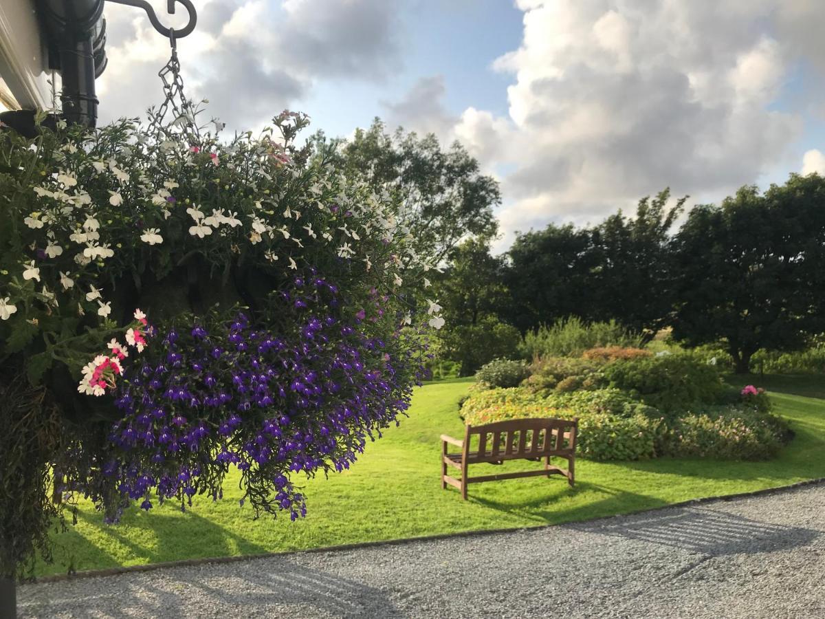 Kilmeny Hotel Ballygrant Bagian luar foto